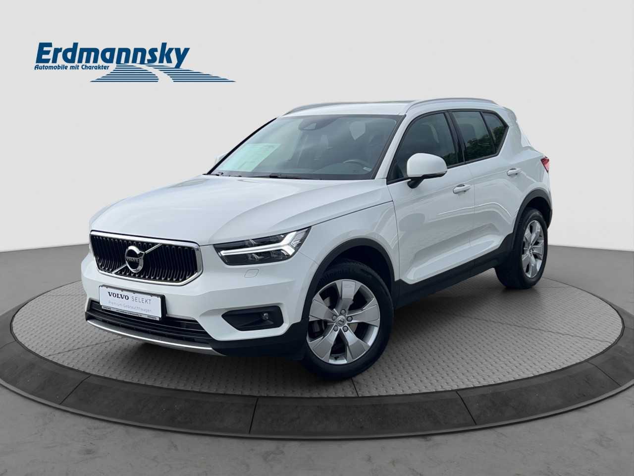 Volvo  XC40 T3 Schaltgetriebe (120kW/163PS) Momentum Pro