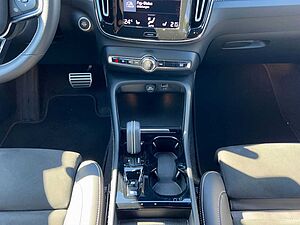 Volvo  XC40 Recharge R-Design, T5 Plug-in Hybrid