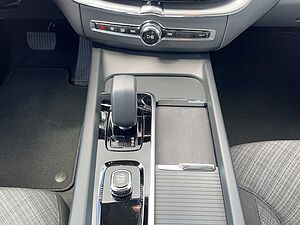 Volvo  XC60 Core, B4 Mild-Hybrid, Diesel